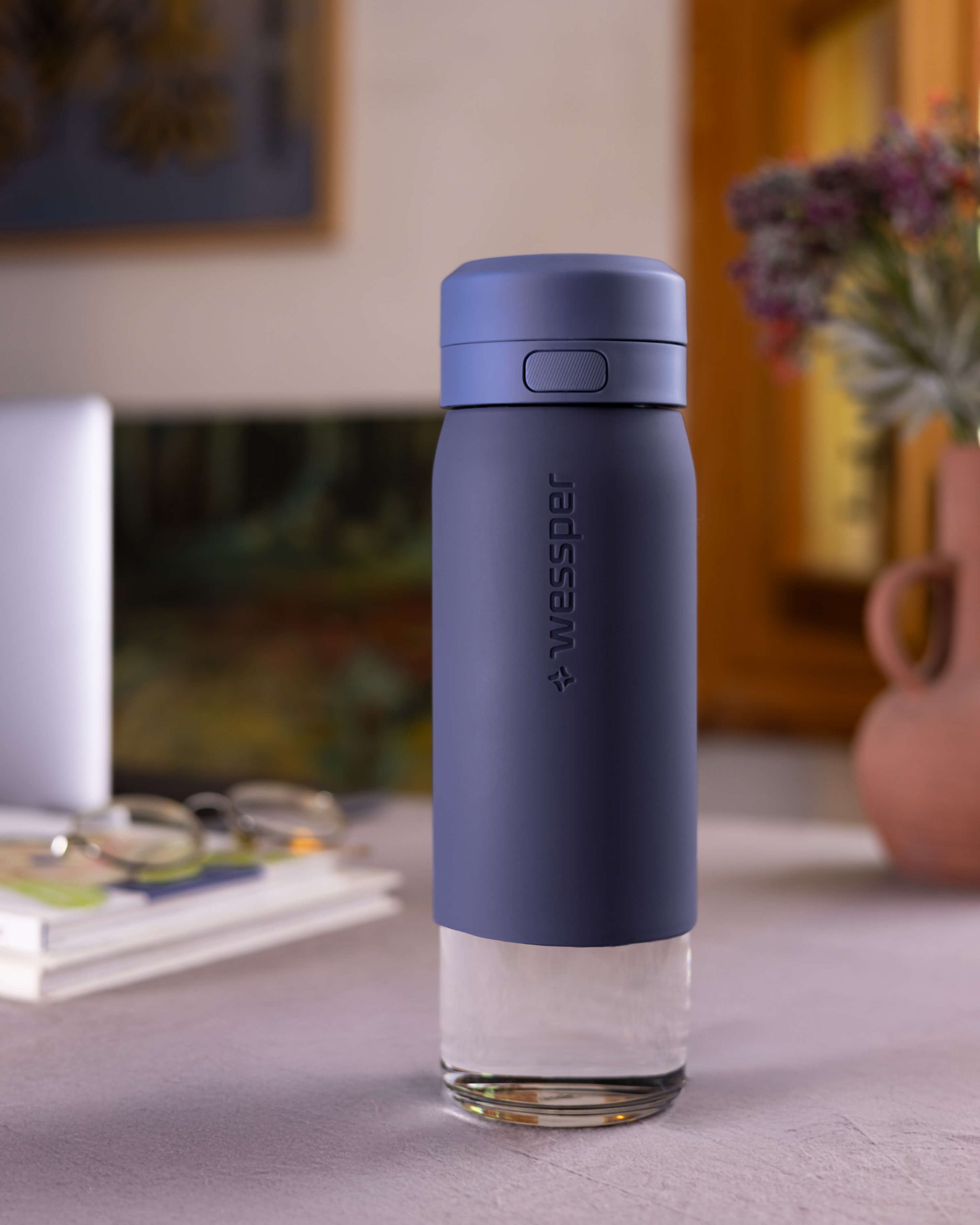 Butelka filtrująca Wessper B2 GLASS Actitex™ 700 ml Butelka filtrująca Wessper B2 GLASS Actitex™ 700 ml