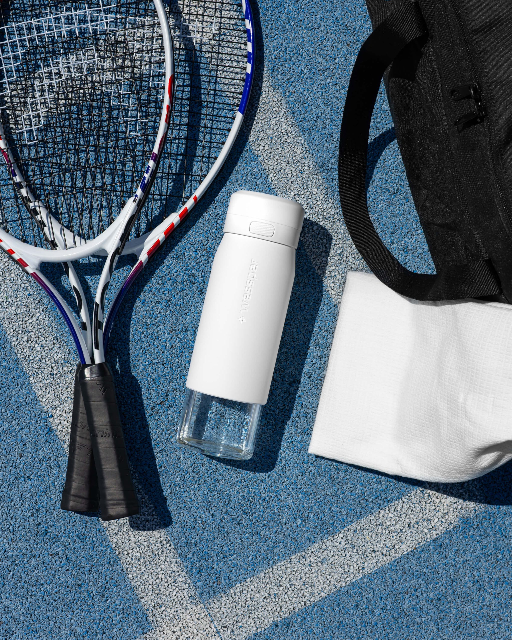 Butelka filtrująca Wessper B2 GLASS Actitex™ 700 ml Butelka filtrująca Wessper B2 GLASS Actitex™ 700 ml