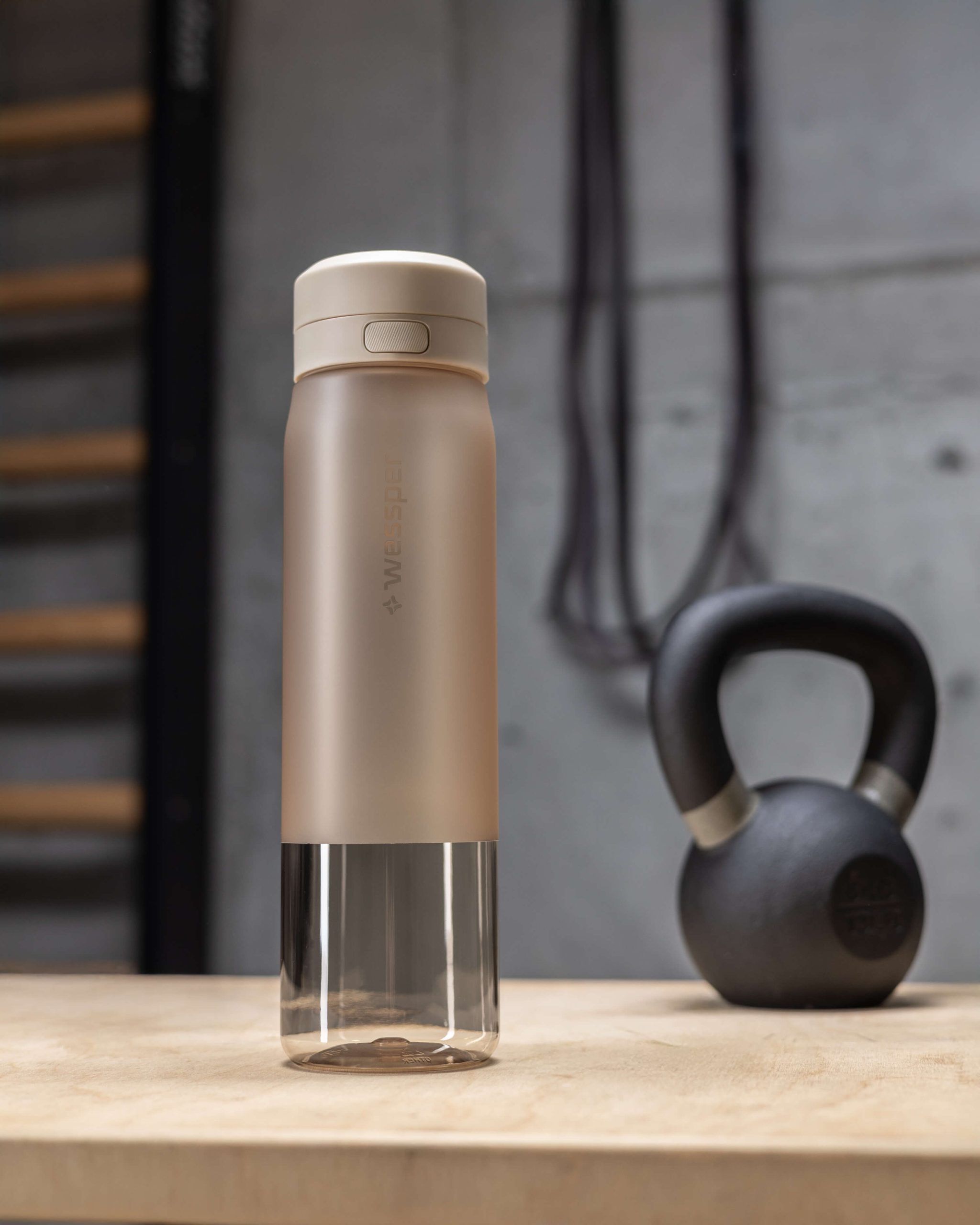 Butelka filtrująca Wessper B2 TRITAN™ Actitex™ 1000 ml Butelka filtrująca Wessper B2 TRITAN™ Actitex™ 1000 ml