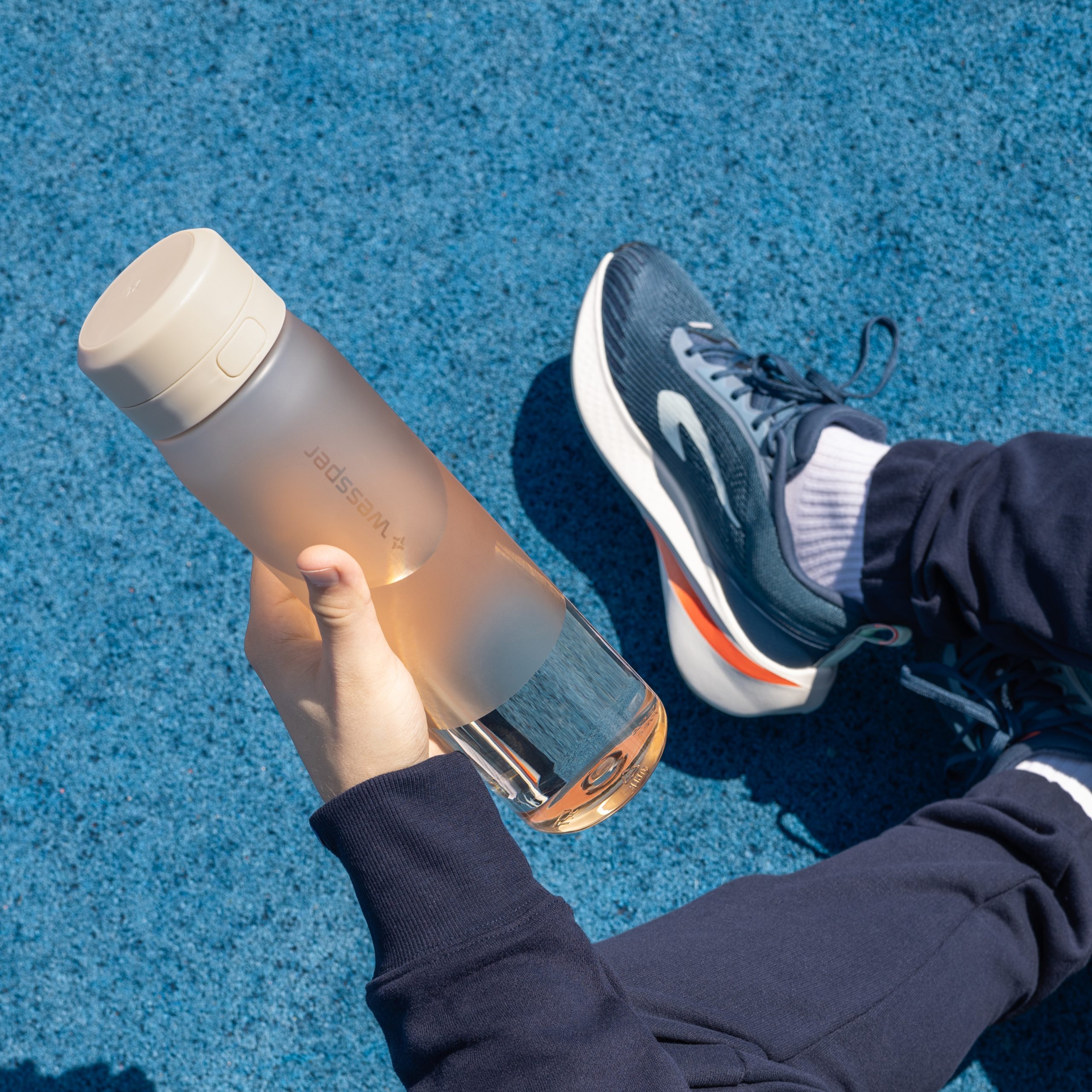 Butelka filtrująca Wessper B2 TRITAN™ Actitex™ 1000 ml Butelka filtrująca Wessper B2 TRITAN™ Actitex™ 1000 ml