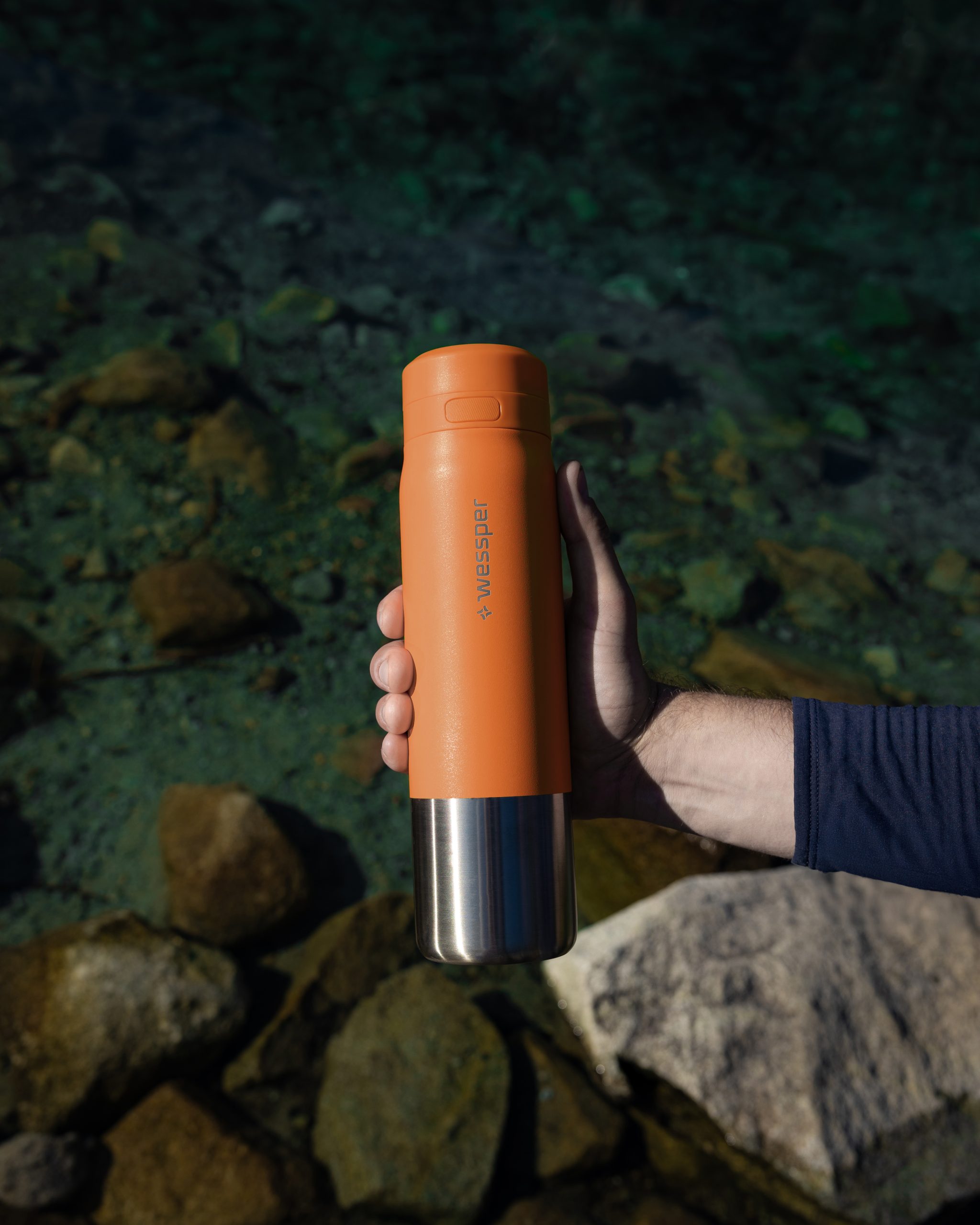 Butelka filtrująca Wessper B2 STAINLESS STEEL Actitex™ 1000 ml Butelka filtrująca Wessper B2 STAINLESS STEEL Actitex™ 700 ml