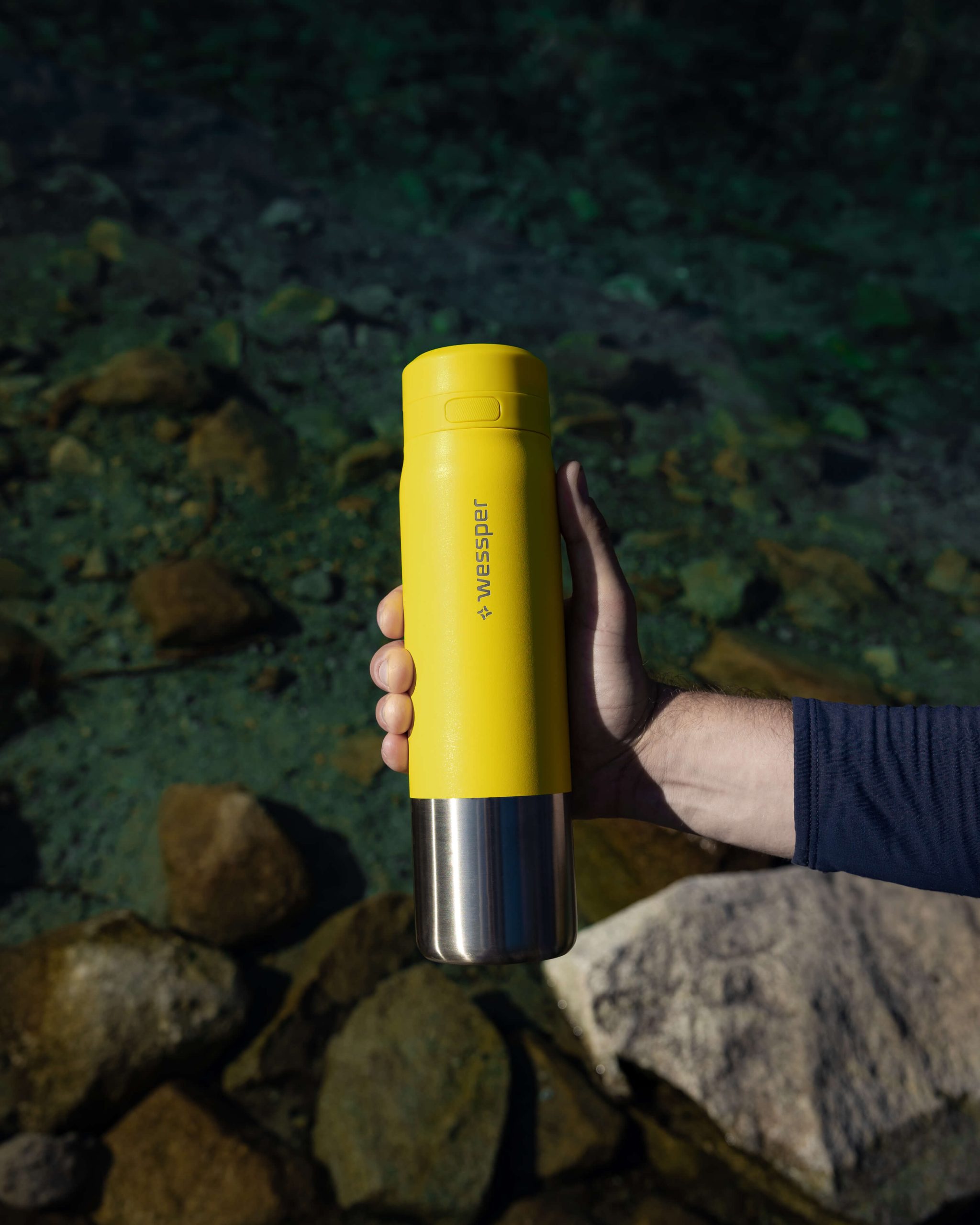 Butelka filtrująca Wessper B2 STAINLESS STEEL Actitex™ 1000 ml Butelka filtrująca Wessper B2 STAINLESS STEEL Actitex™ 700 ml