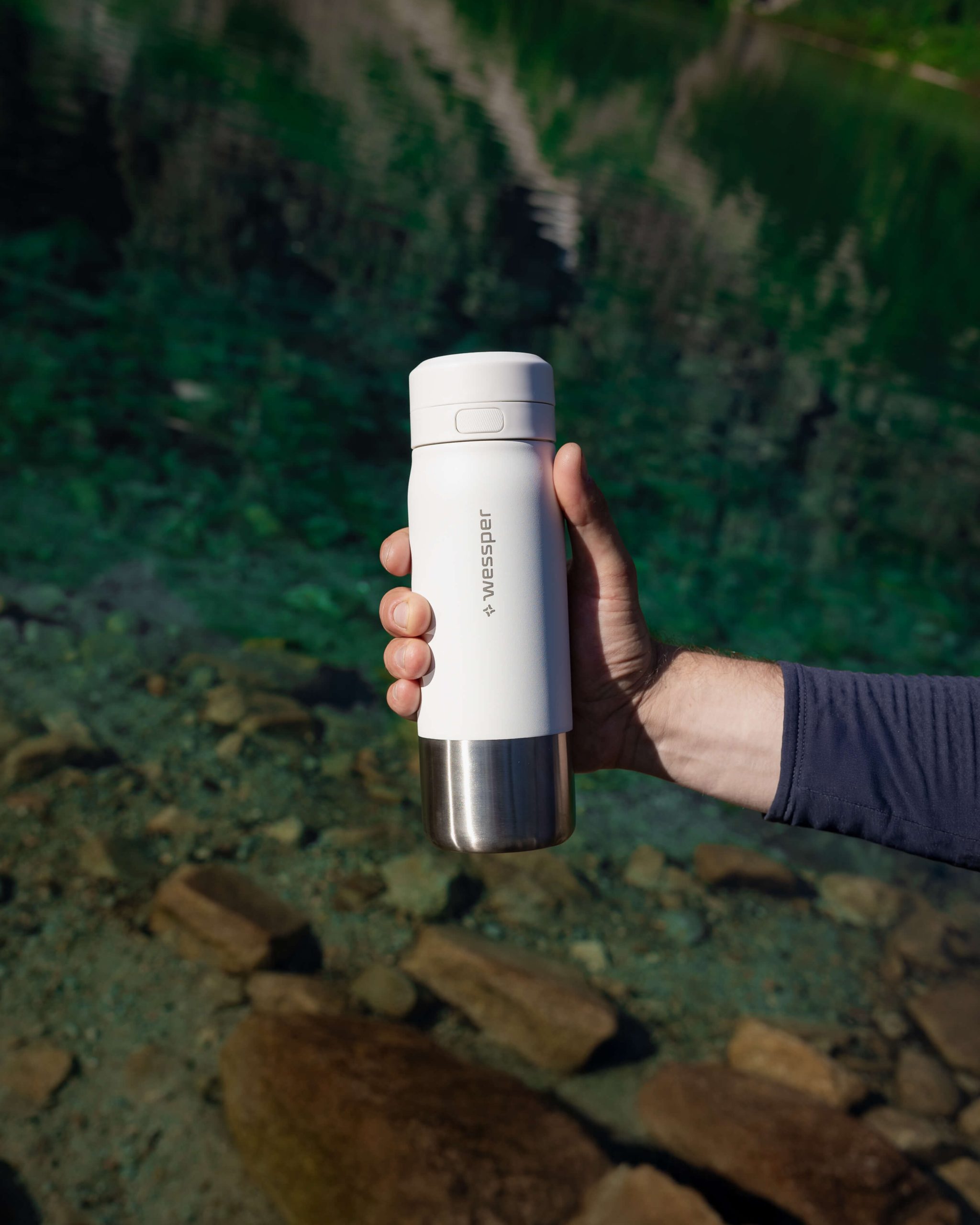 Butelka filtrująca Wessper B2 STAINLESS STEEL Actitex™ 700 ml Butelka filtrująca Wessper B2 STAINLESS STEEL Actitex™ 700 ml