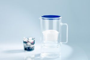 Dzbanek filtrujący Wessper D2 Borosilicate futureflow granatowy