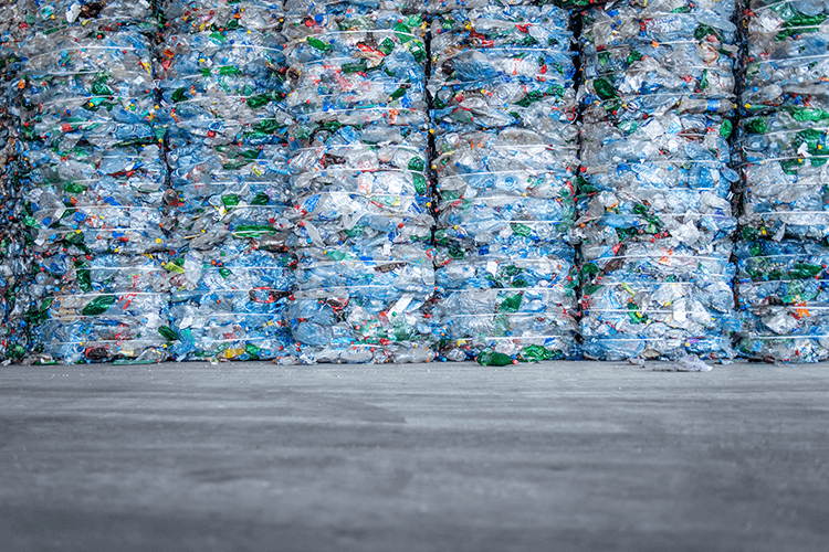 Sterty plastiku - alternatywa dla wody butelkowanej